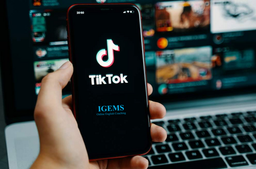 5 kênh TikTok giúp bạn nâng trình tiếng Anh